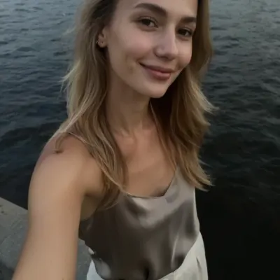 Полина