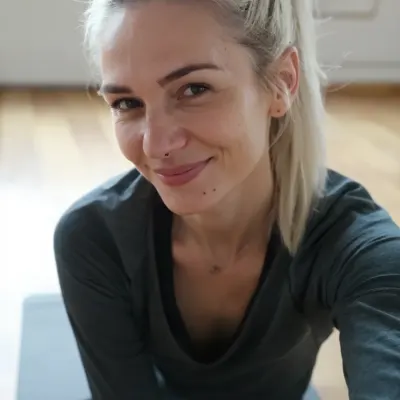 Яна