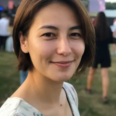 Сабина, 33