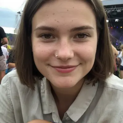 Рита, 33