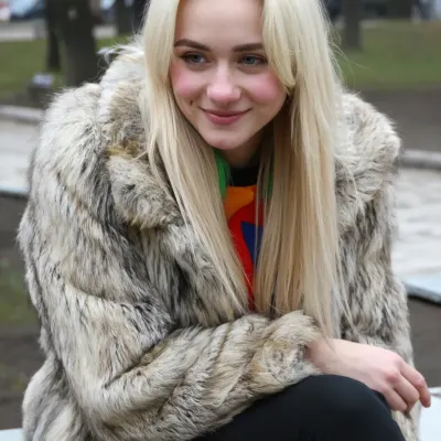 Юлия, 32