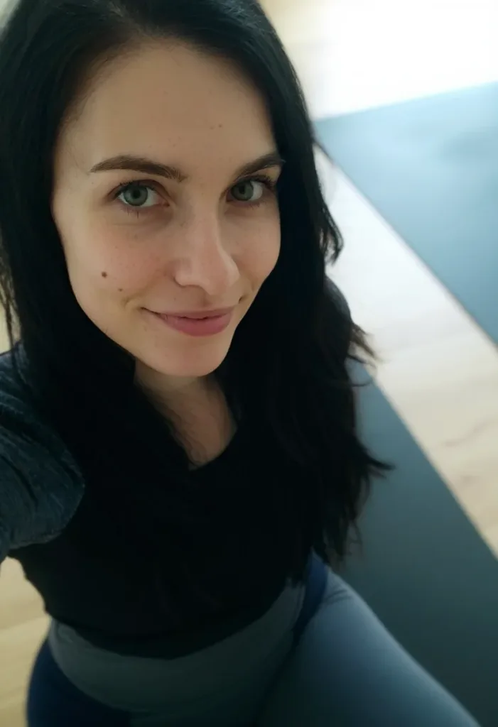 Аня