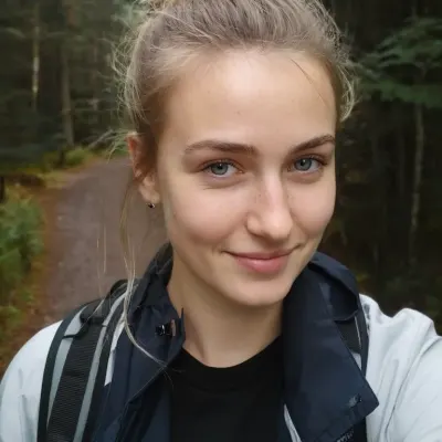 Вера, 23