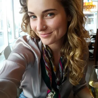 Ангелина, 29