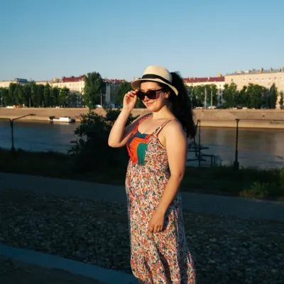 Вика, 27