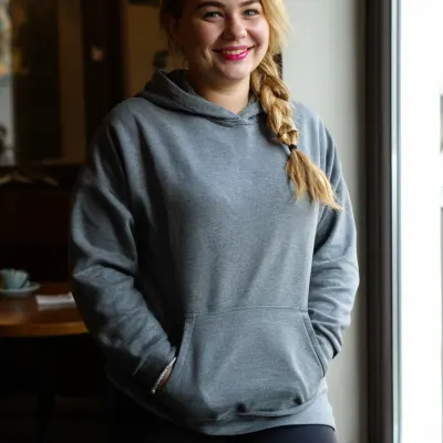 Полина, 29