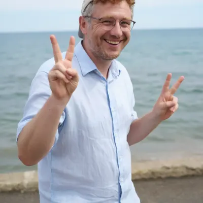 Простой Юрий, 41